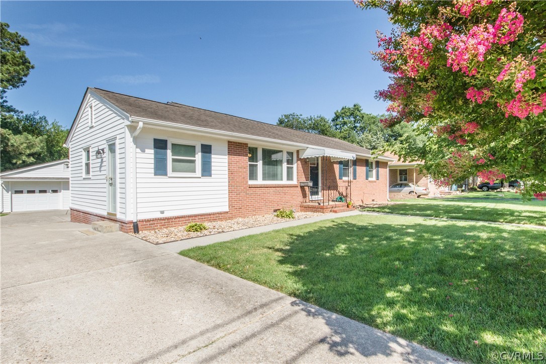 709 Keswick Road Colonial Heights, VA 23834 - Photo 1 of 31 Gallery Image 1
