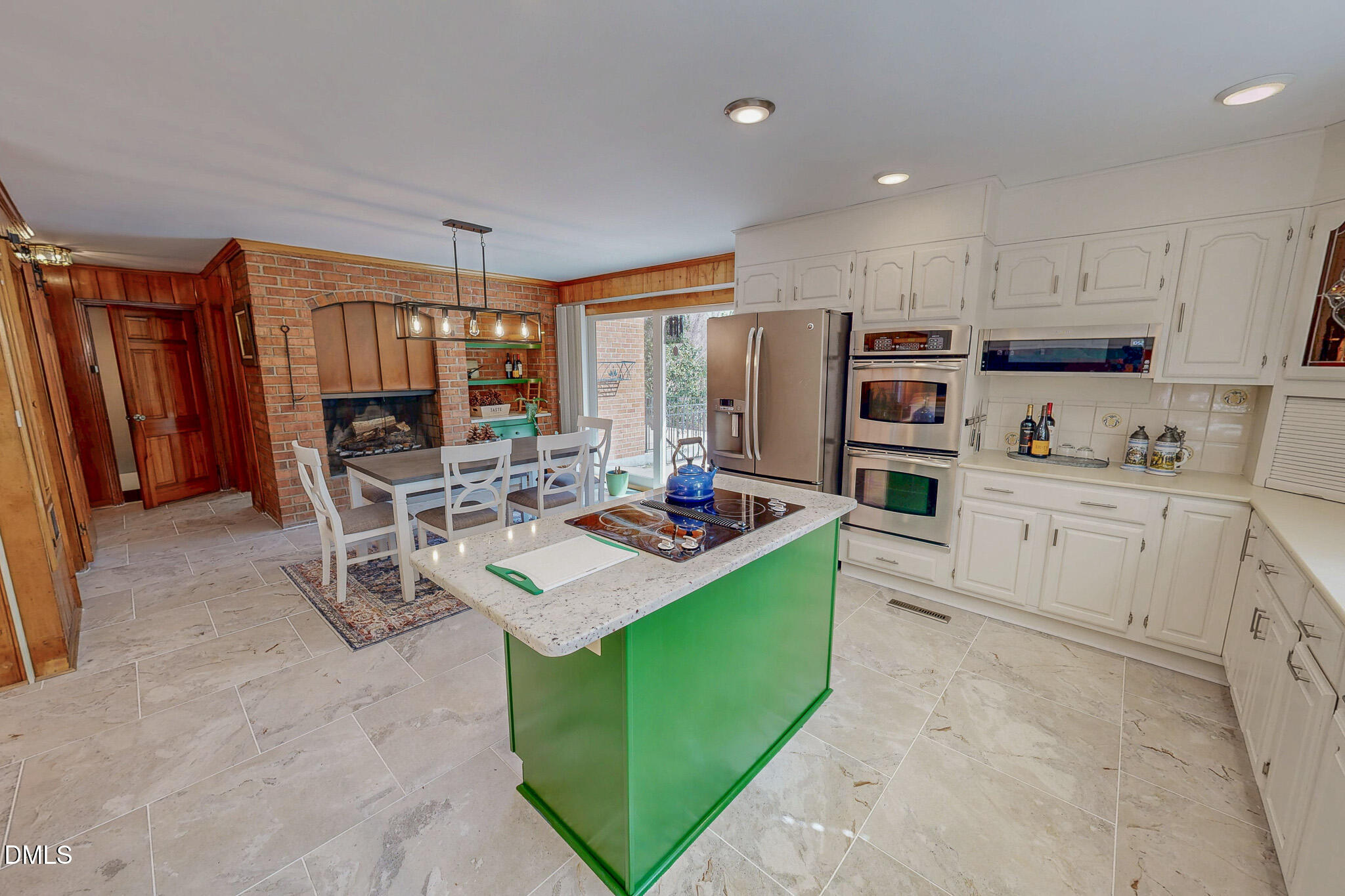 382 Wimbledon Drive Roxboro, NC 27573 - Photo 5 of 66 5