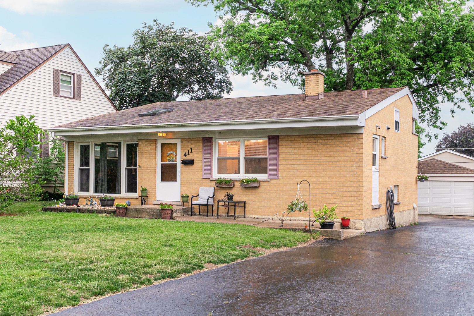 411 West Taylor Road Lombard, IL 60148 - Photo 2 of 23 Gallery Image 2