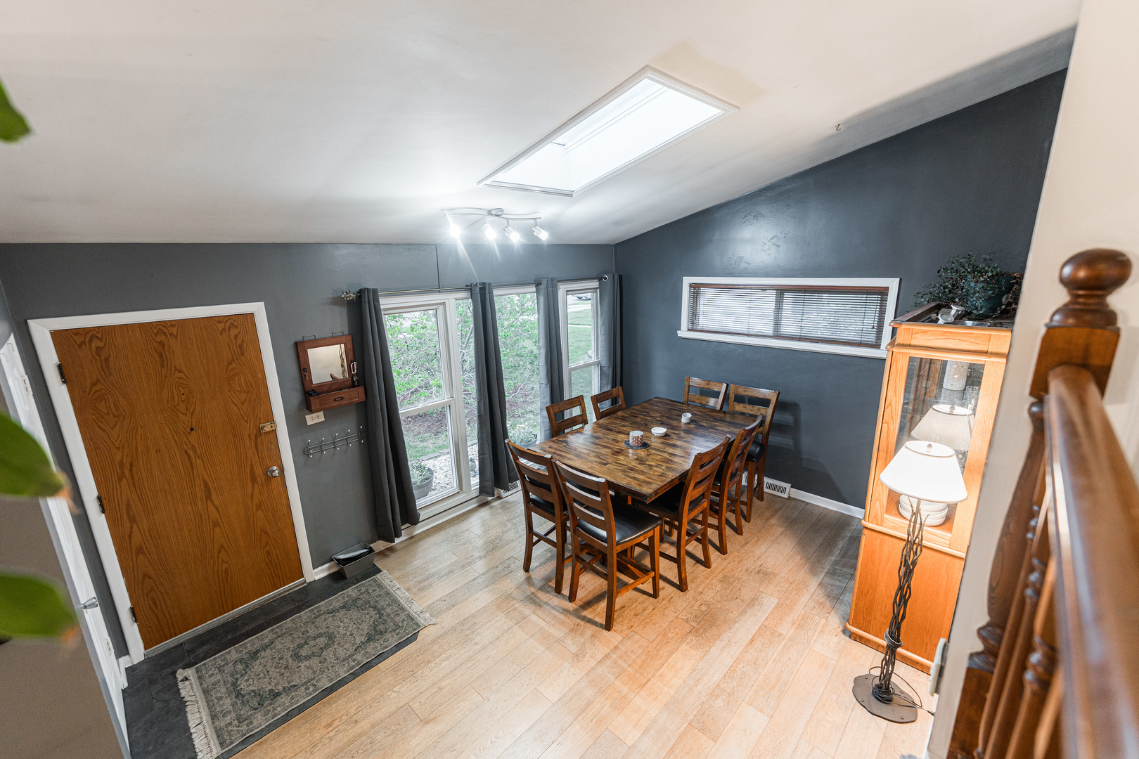 411 West Taylor Road Lombard, IL 60148 - Photo 9 of 23 Gallery Image 9