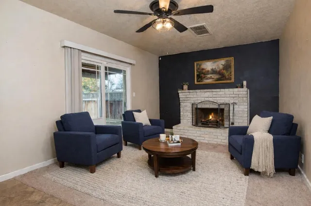 $335,000 | 2815 North Douty Street, Hanford, CA 93230