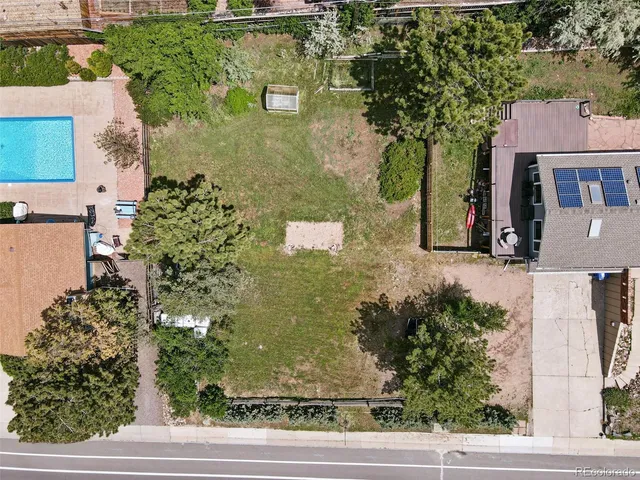 $215,000 | 322 South Alkire Street, Lakewood, CO 80228