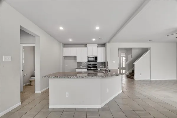 $2,290 | 2903 Painted Sunrise Trail, Houston, TX 77045