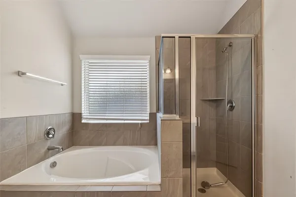 $2,290 | 2903 Painted Sunrise Trail, Houston, TX 77045