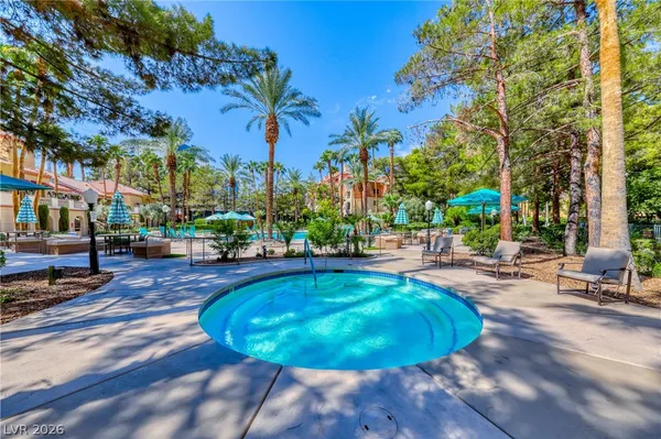 $1,995 | 210 East Flamingo Road, Unit 320, Las Vegas, NV 89169
