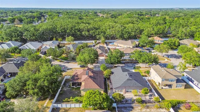 $540,000 | 1939 Heartland Circle, Valrico, FL 33594