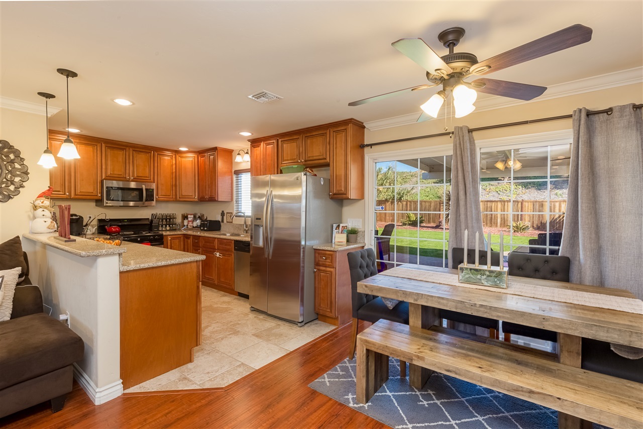831 Broadview Street Spring Valley, CA 91977 - Photo 3 of 24 Gallery Image 3