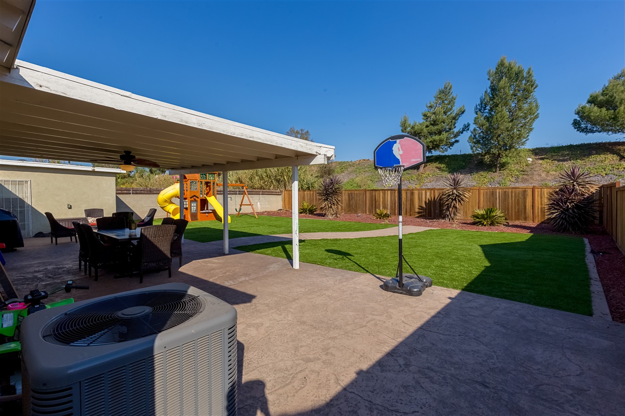 831 Broadview Street Spring Valley, CA 91977 - Photo 22 of 24 Gallery Image 22