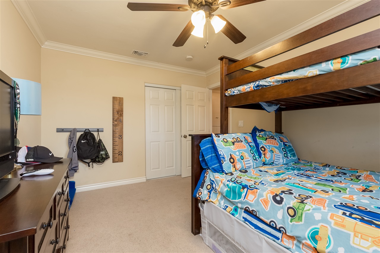 831 Broadview Street Spring Valley, CA 91977 - Photo 10 of 24 Gallery Image 10