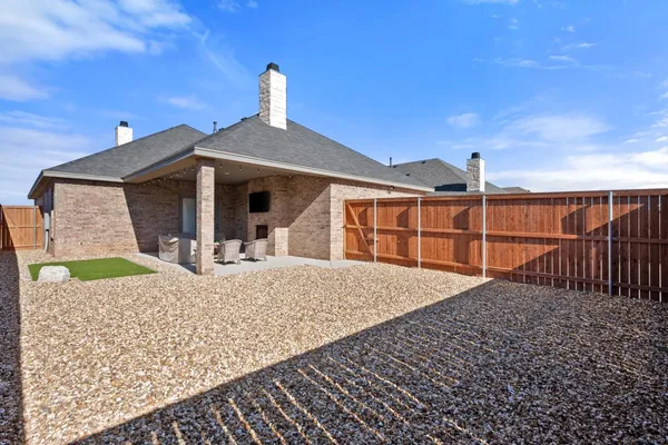 $370,000 | 7805 52nd Street, Lubbock, TX 79407