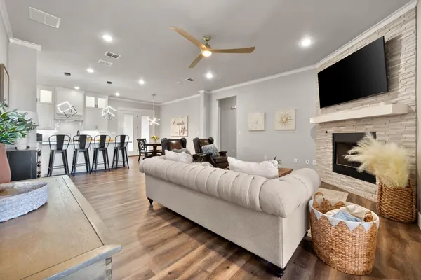 $370,000 | 7805 52nd Street, Lubbock, TX 79407