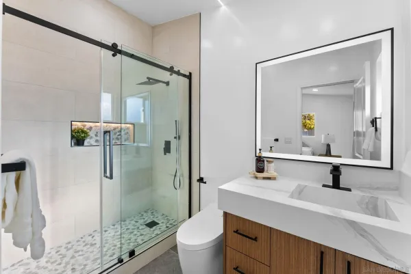$1,649,000 | 2729 Gobat Avenue, San Diego, CA 92122
