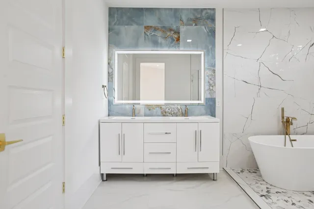 $1,185,000 | 124 B Woodmont Boulevard, Nashville, TN 37205