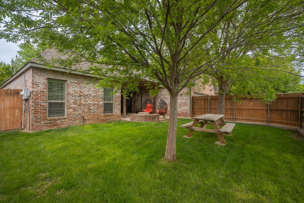 6007 Riley Elizabeth Place Amarillo, TX 79119 - Photo 32 of 33 backyard 5