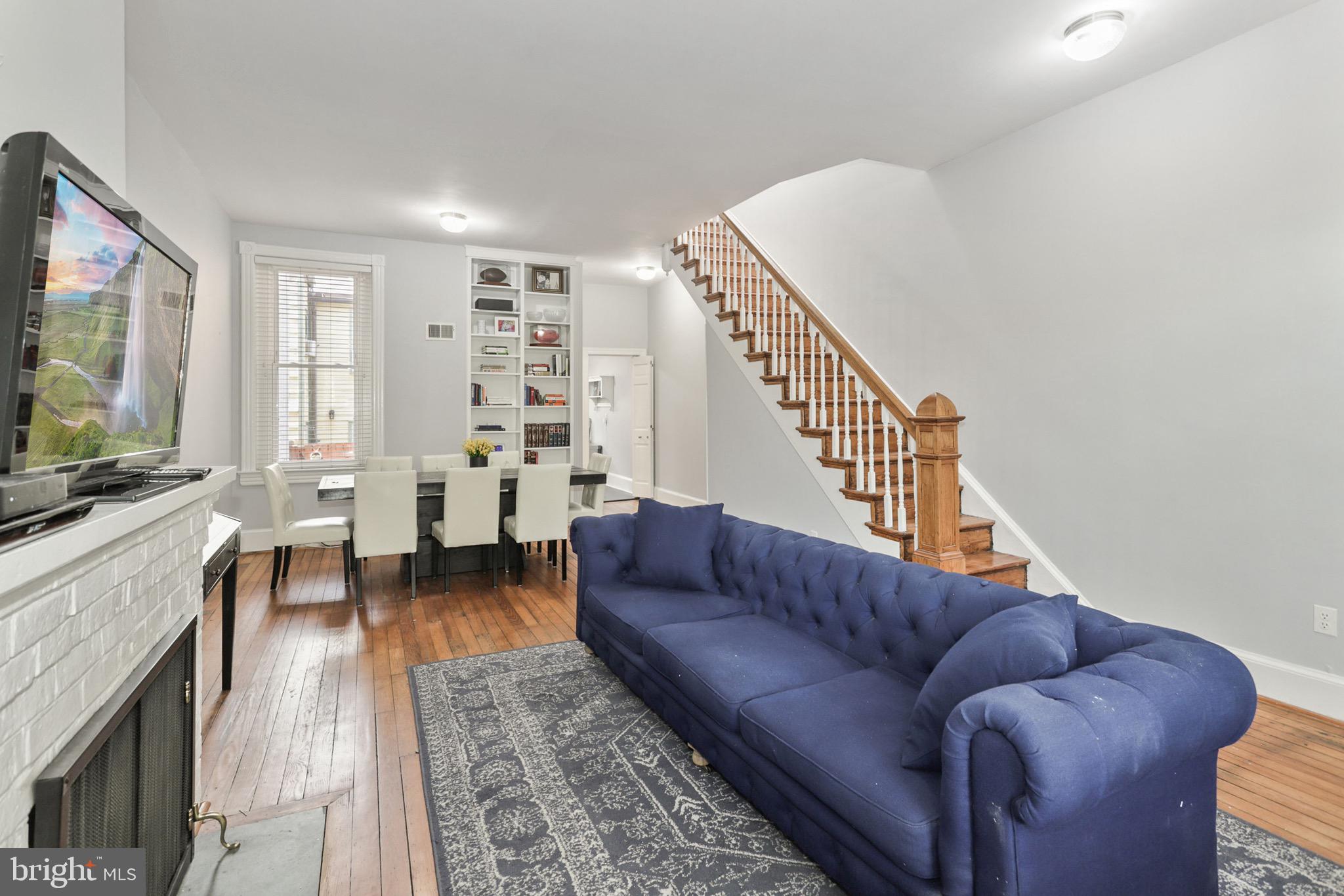 549 4th Street Southeast Washington, DC 20003 - Photo 4 of 33 Living Room