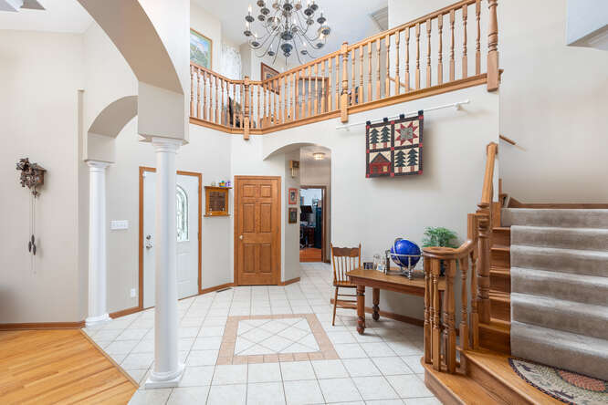 2658 East 1559th Road Ottawa, IL 61350 - Photo 15 of 53 a view of entryway livingroom and hall