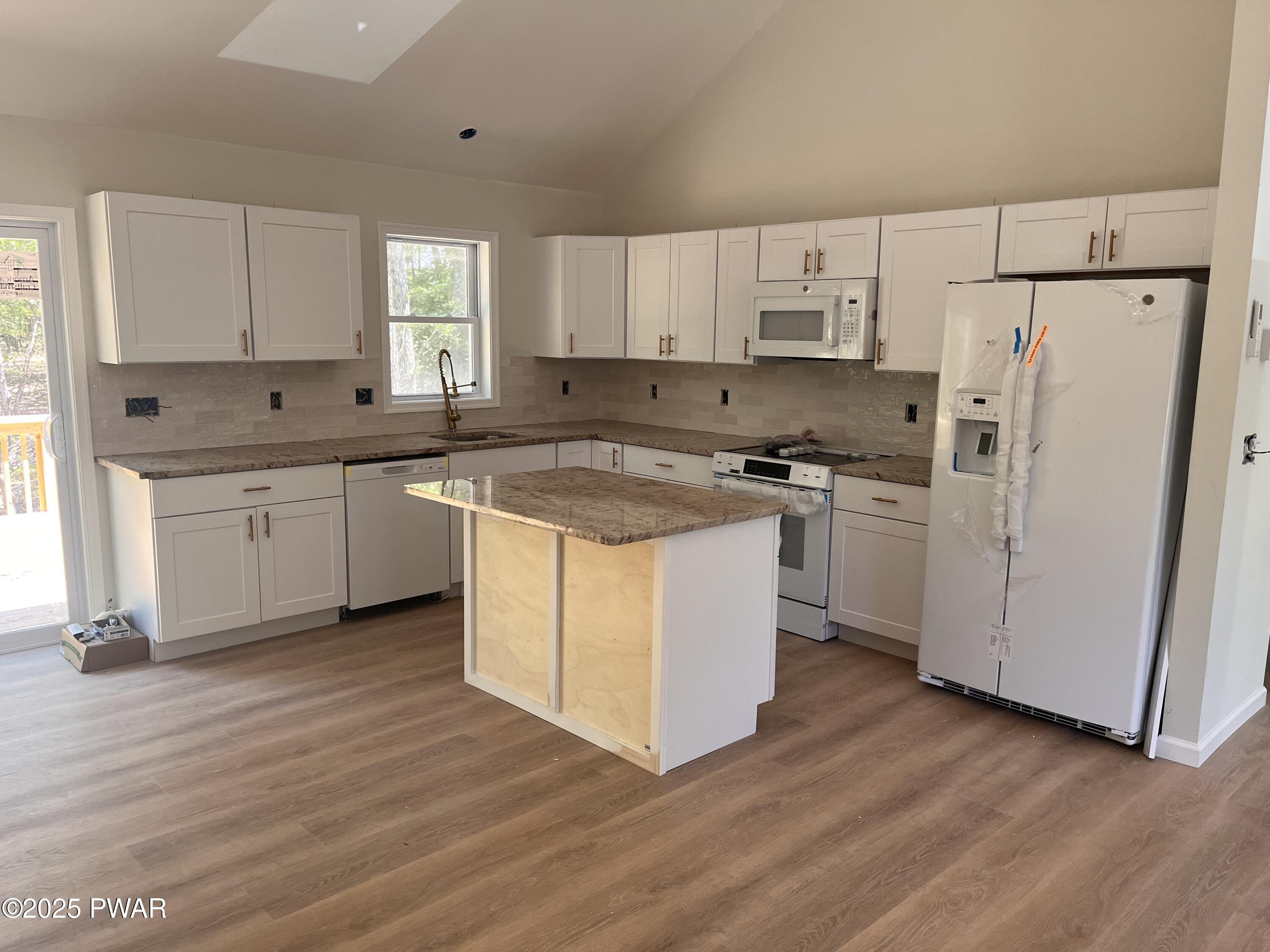 112 Cree Road Shohola, PA 18458 - Photo 7 of 16