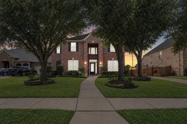 $575,000 | 20019 Standing Cypress Drive, Spring, TX 77379