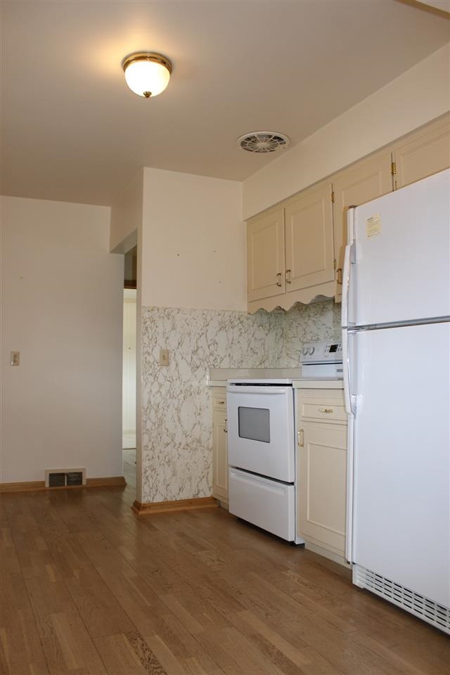 6911 Newburgh Road Evansville, IN 47715 - Photo 11 of 26 Gallery Image 11