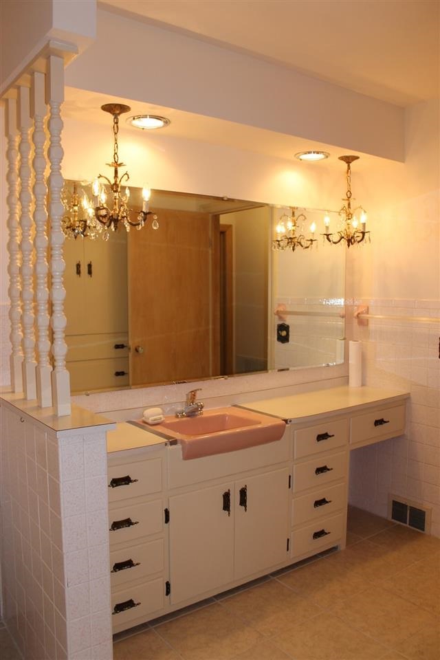 6911 Newburgh Road Evansville, IN 47715 - Photo 14 of 26 Gallery Image 14