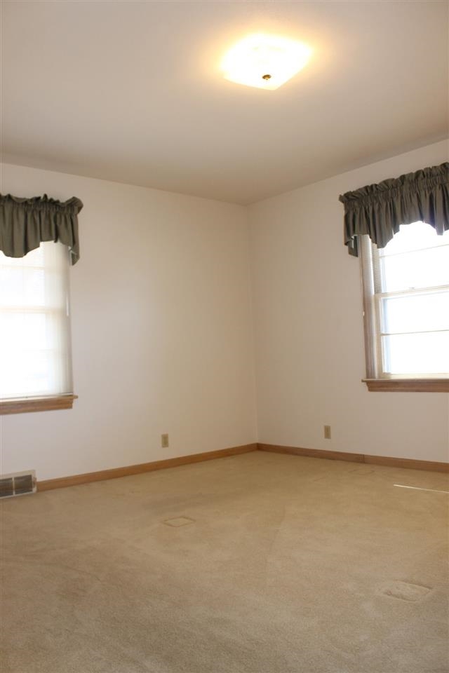 6911 Newburgh Road Evansville, IN 47715 - Photo 17 of 26 Gallery Image 17