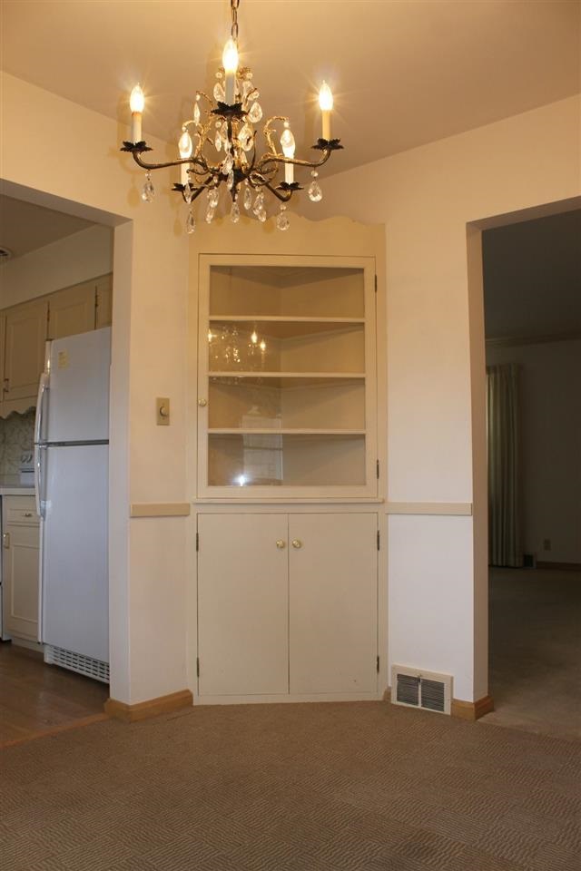 6911 Newburgh Road Evansville, IN 47715 - Photo 8 of 26 Gallery Image 8