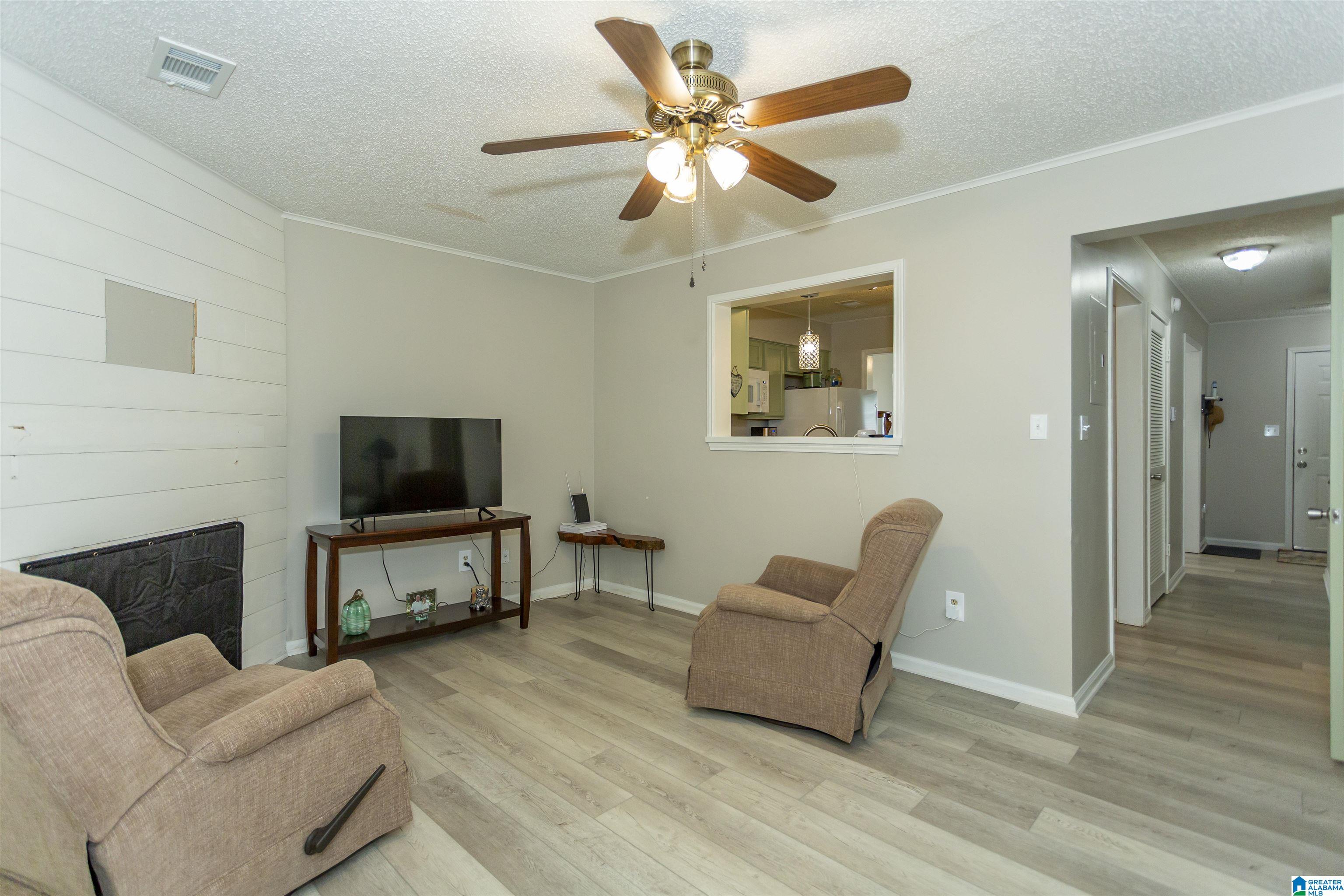 1312 Applegate Drive Alabaster, AL 35007 - Photo 20 of 37