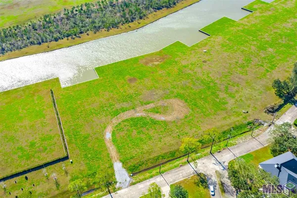 $600,000 | 247 Beauregard Street, Houma, LA 70360