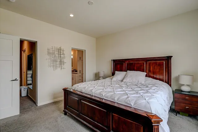 $524,900 | 6605 Warner Farm Drive, DeForest, WI 53532