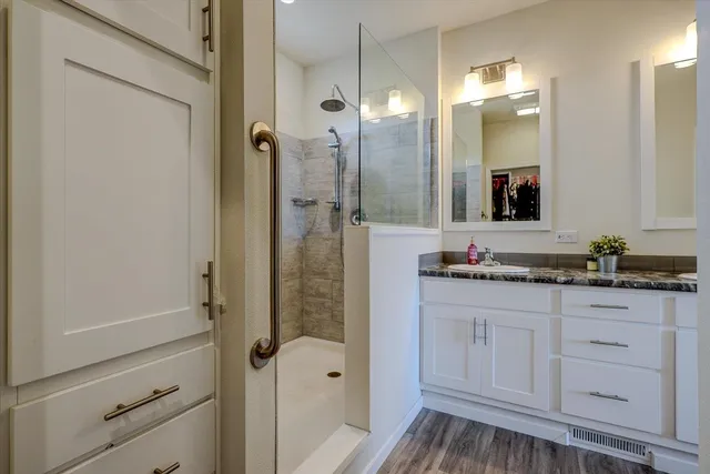 $524,900 | 6605 Warner Farm Drive, DeForest, WI 53532