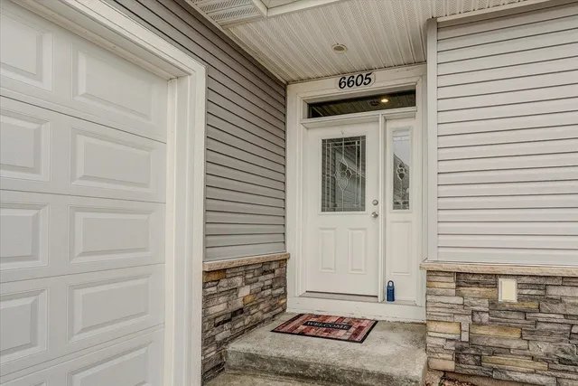 $524,900 | 6605 Warner Farm Drive, DeForest, WI 53532