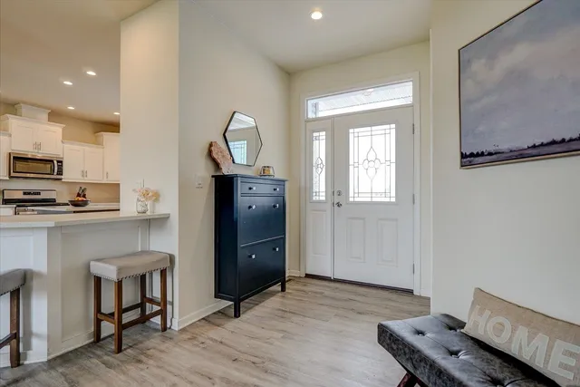 $524,900 | 6605 Warner Farm Drive, DeForest, WI 53532