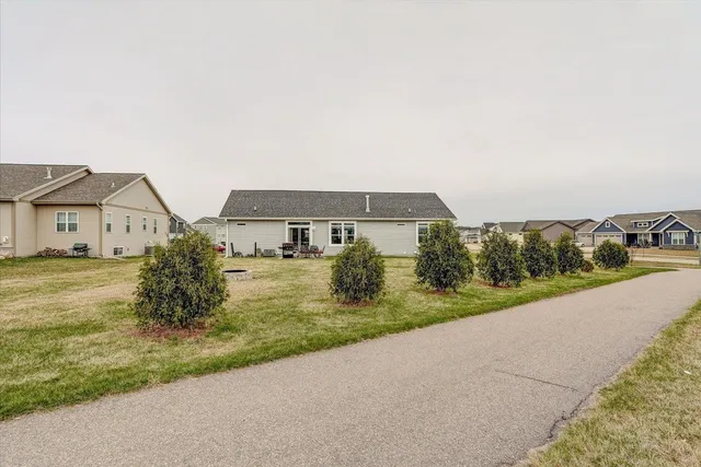 $524,900 | 6605 Warner Farm Drive, DeForest, WI 53532