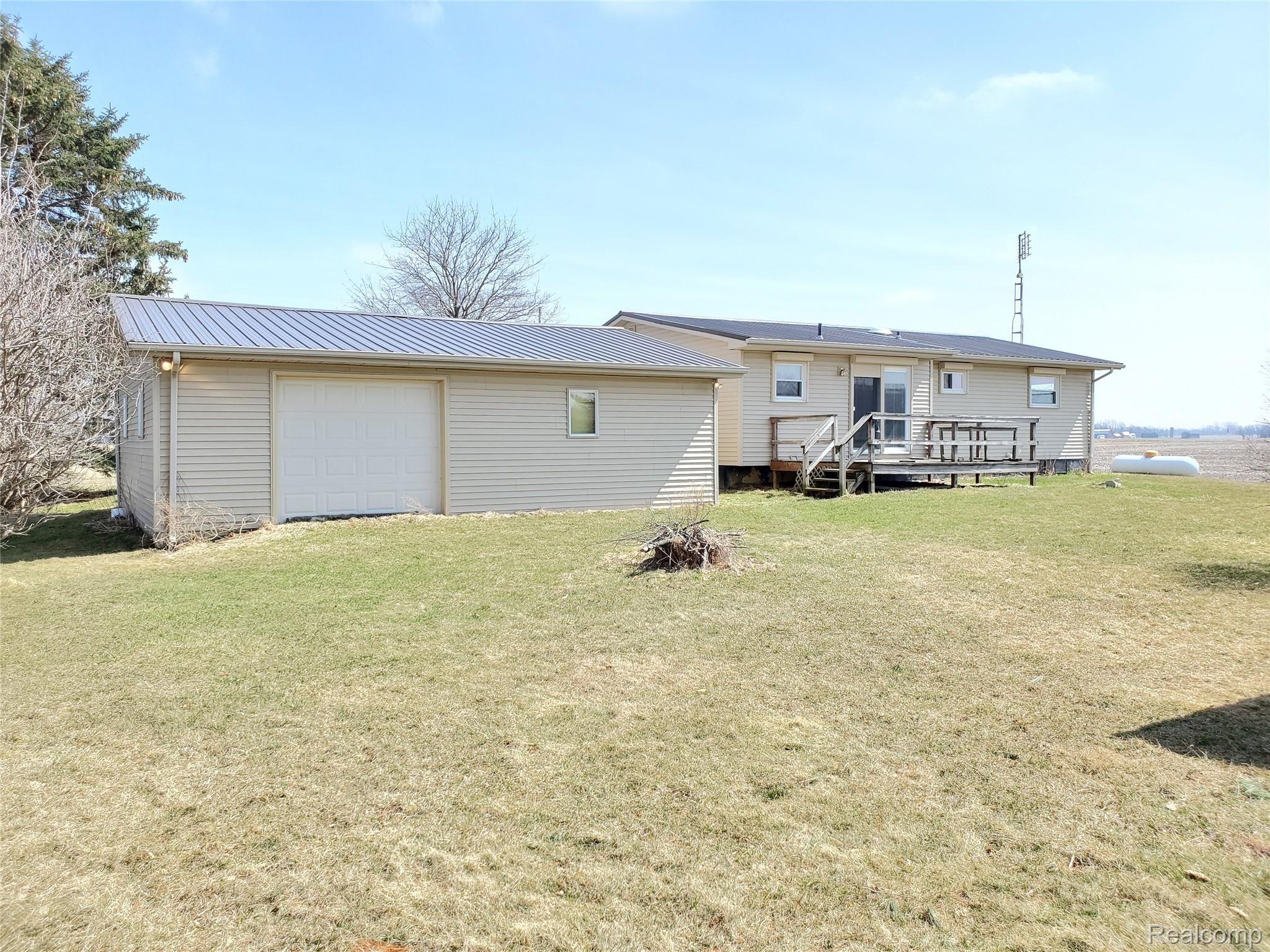 12124 Bird Road Gaines, MI 48436 - Photo 18 of 25 20220405_141907.jpg