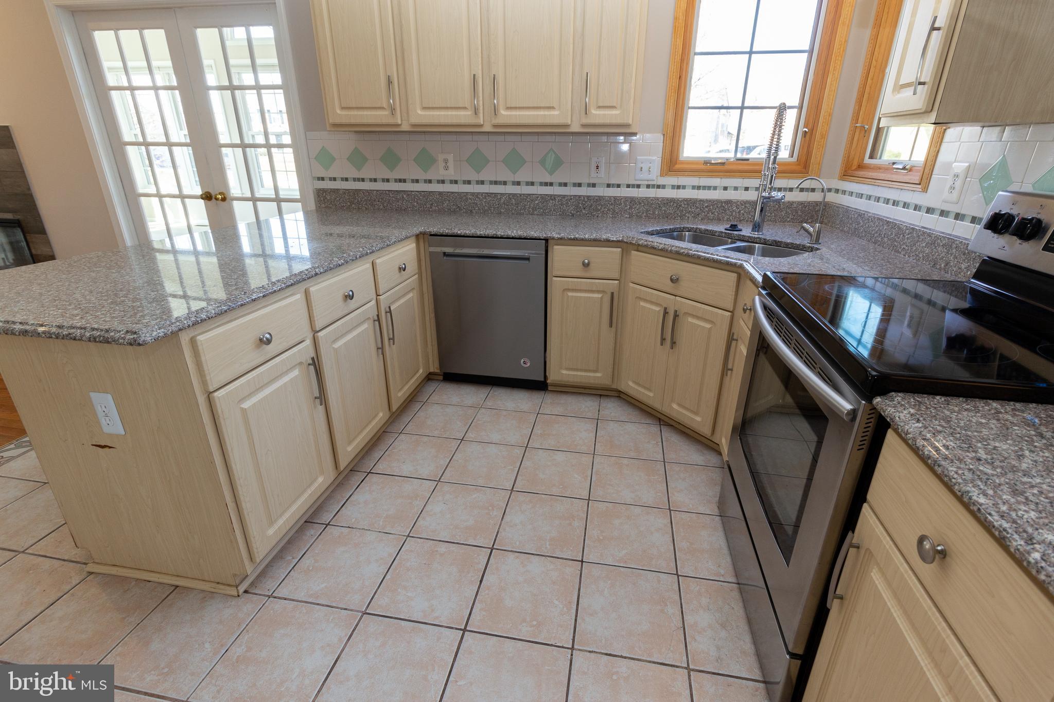 5232 Rising Sun Lane Ellicott City, MD 21043 - Photo 17 of 71 Gallery Image 17