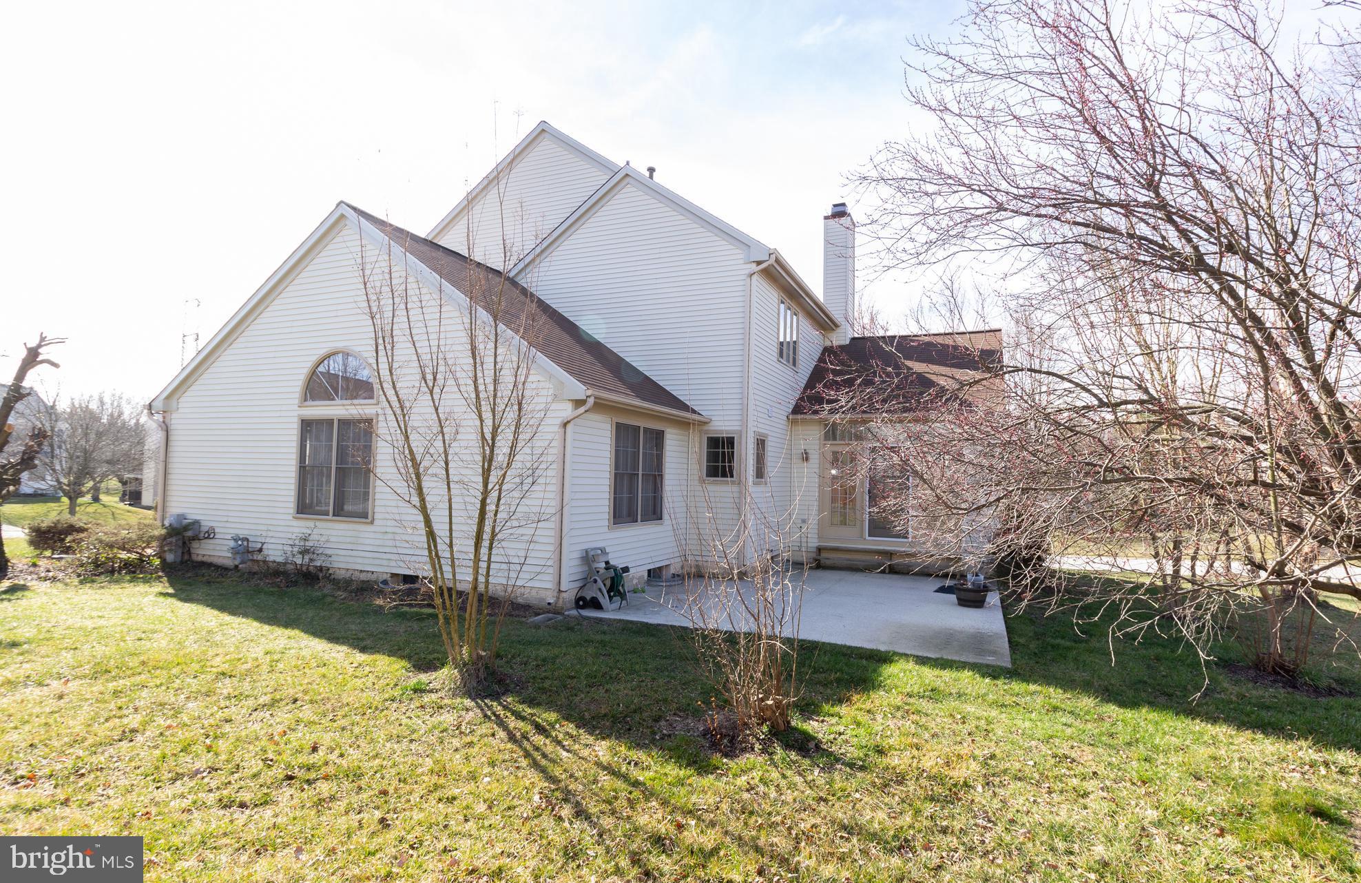5232 Rising Sun Lane Ellicott City, MD 21043 - Photo 4 of 71 Gallery Image 4