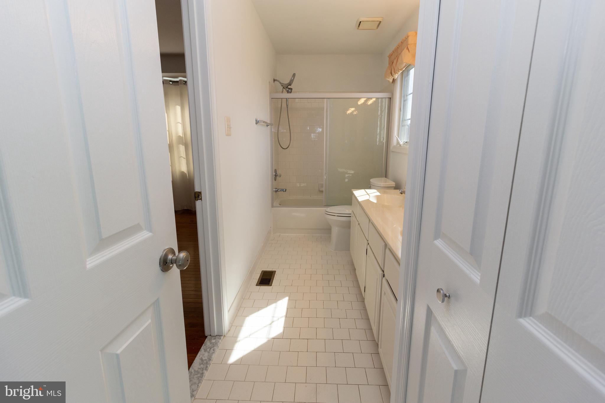5232 Rising Sun Lane Ellicott City, MD 21043 - Photo 51 of 71 Gallery Image 51