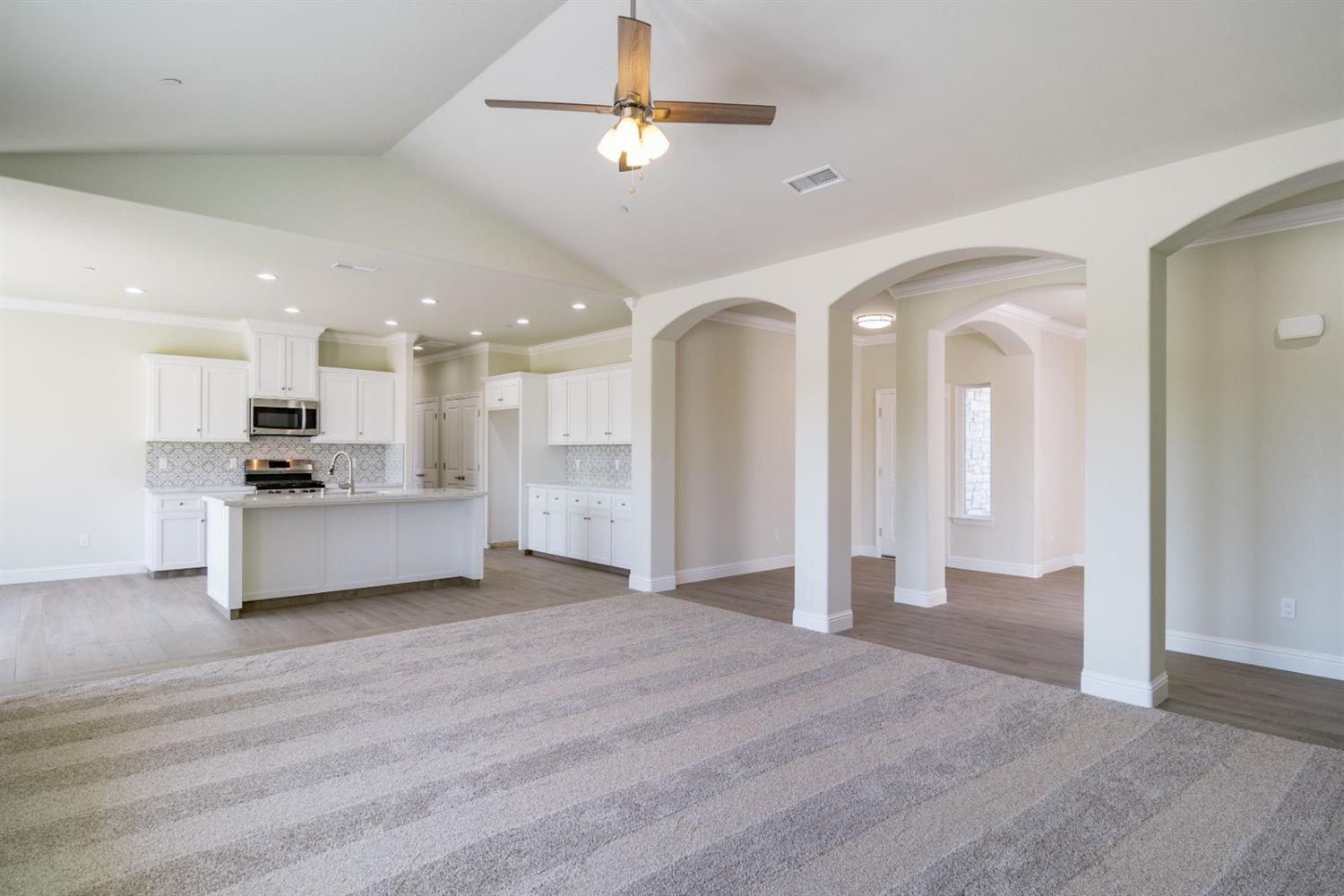 17474 La Canada Road Madera, CA 93636 - Photo 9 of 43 Gallery Image 9