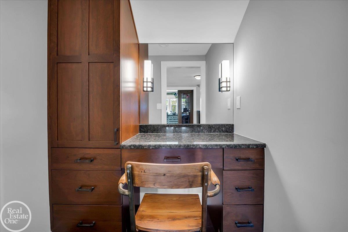 1357 Nottingham Road Grosse Pointe Park, MI 48230 - Photo 25 of 38