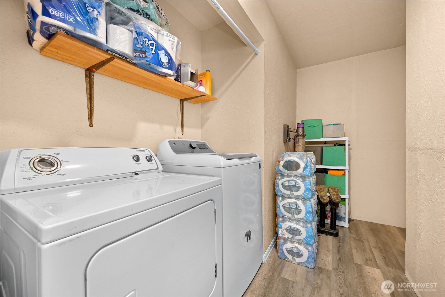 6196 Quail Court Ferndale, WA 98248 - Photo 19 of 27 a utility room with dryer and washer