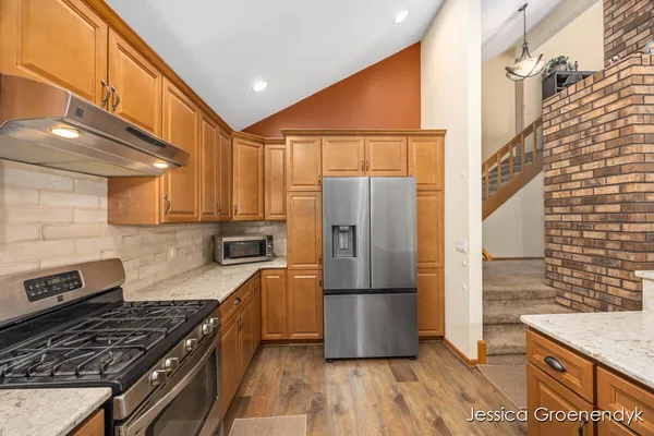 $759,000 | 190 North Patterson Road, Wayland, MI 49348
