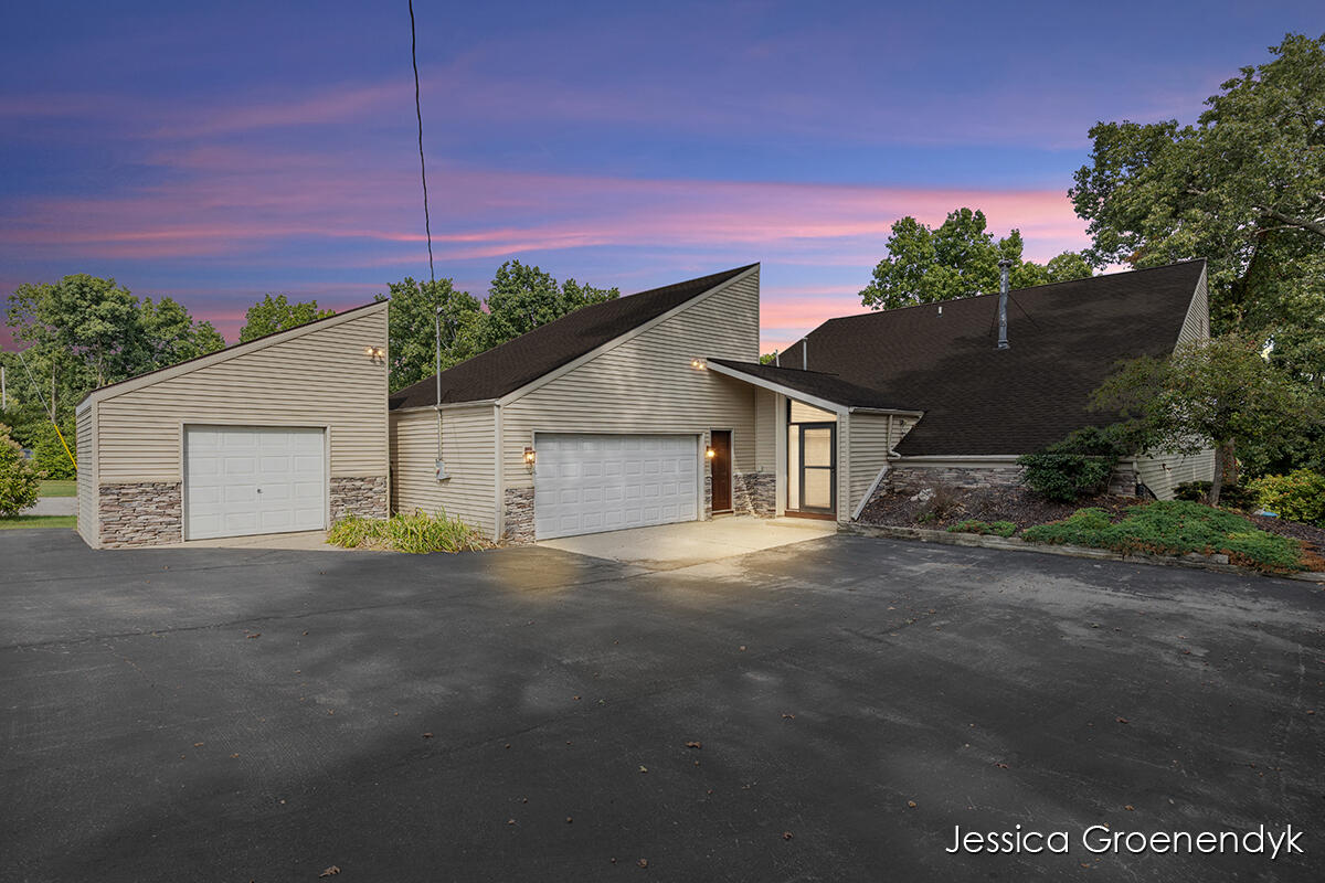 190 North Patterson Road Wayland, MI 49348 - Photo 2 of 54 Twilight Photo