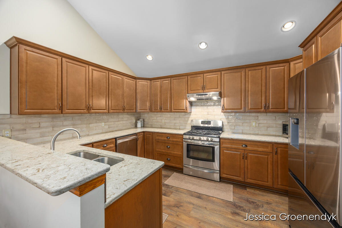 190 North Patterson Road Wayland, MI 49348 - Photo 21 of 54 190 Interior- LL- last kitchen pic