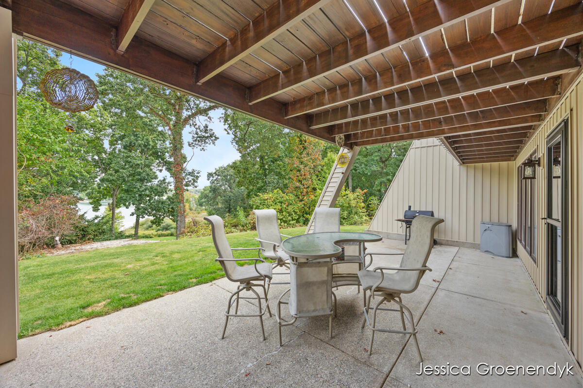 190 North Patterson Road Wayland, MI 49348 - Photo 38 of 54 IMG_1037