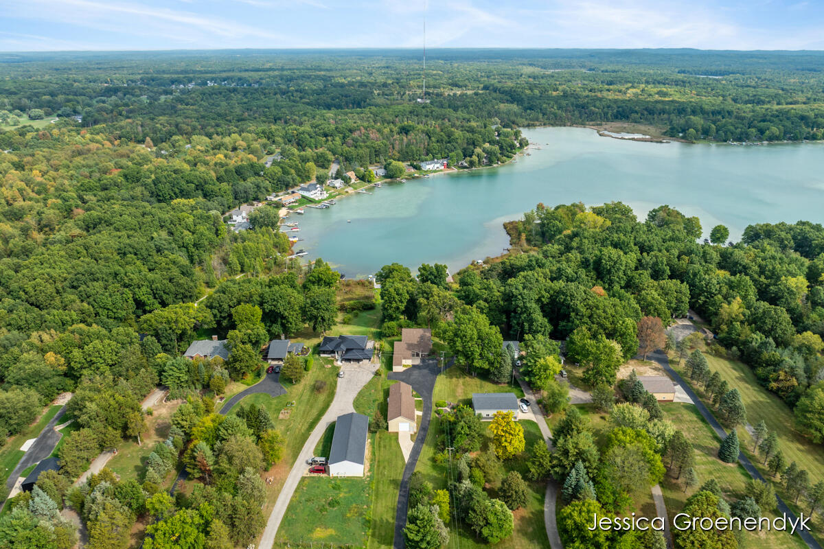 190 North Patterson Road Wayland, MI 49348 - Photo 41 of 54 IMG_1041