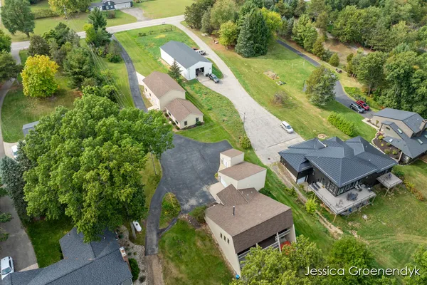 $759,000 | 190 North Patterson Road, Wayland, MI 49348