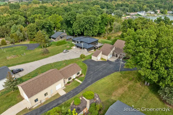 $759,000 | 190 North Patterson Road, Wayland, MI 49348