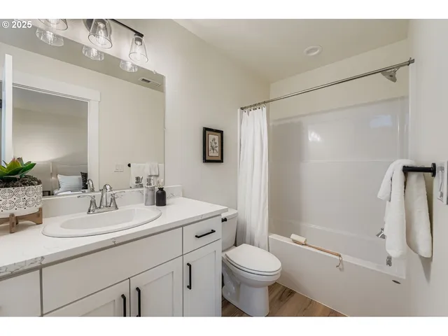 $399,000 | 7758 Southwest Bonita Road, Tigard, OR 97224