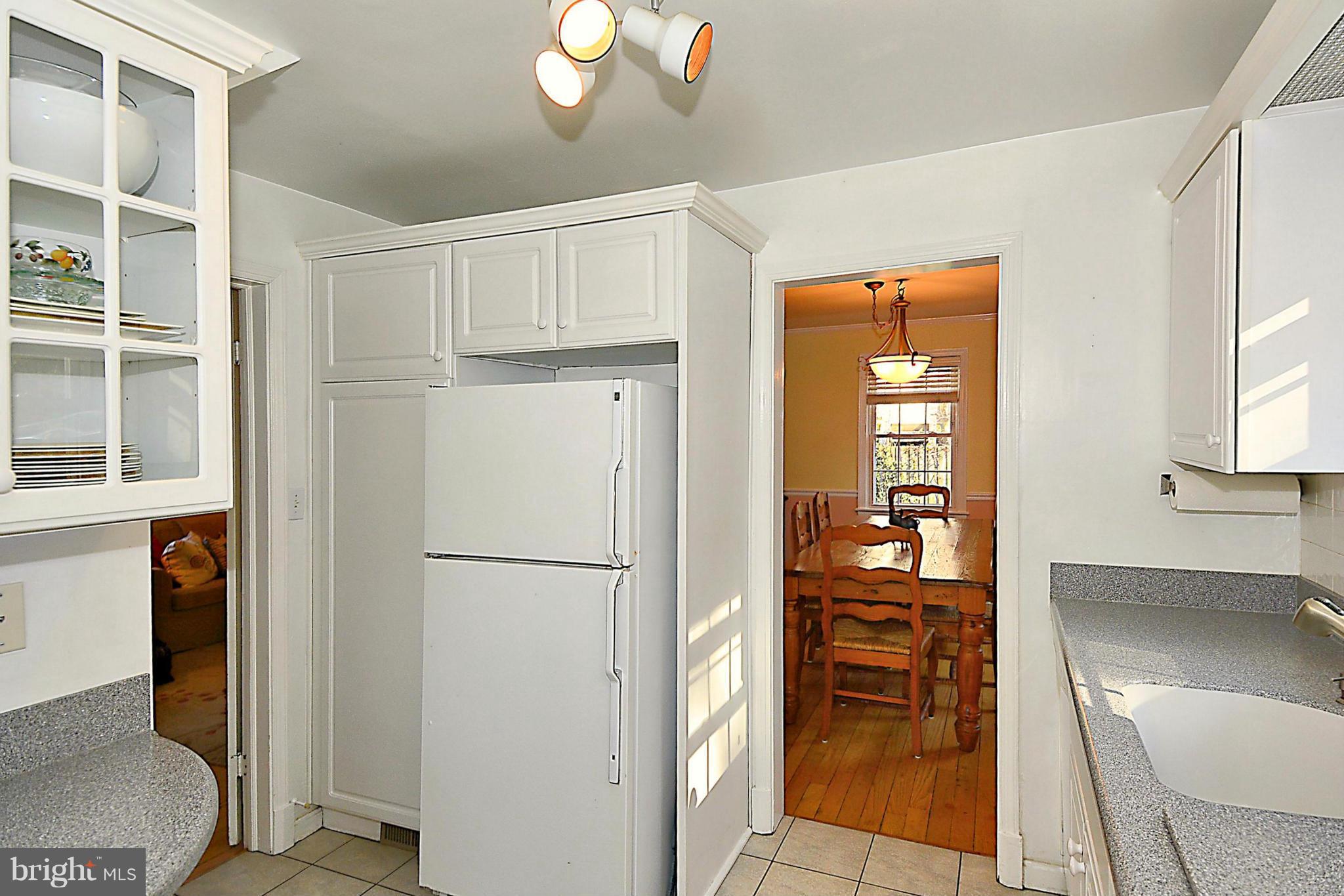 2302 Churchill Road Silver Spring, MD 20902 - Photo 3 of 30 Kitchen