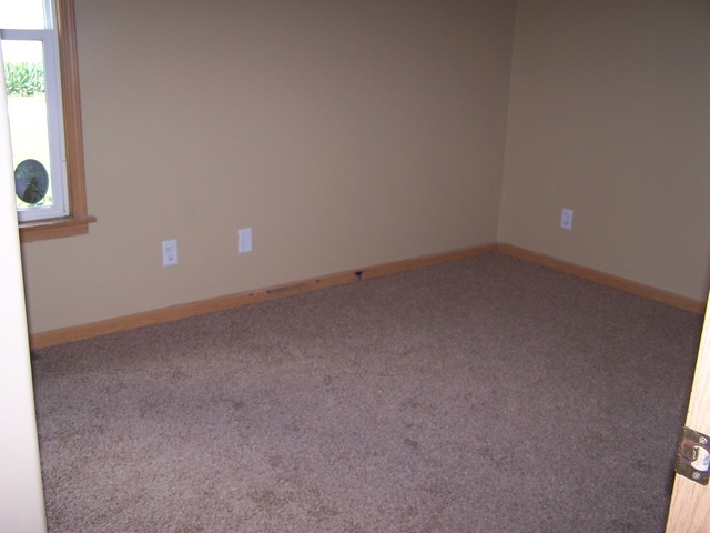 1120 North 32nd Road Ottawa, IL 61350 - Photo 15 of 23 a view of an empty room